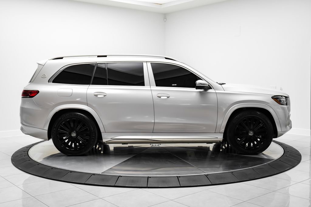 Used 2022 Mercedes-Benz Maybach GLS 600 4MATIC image 7
