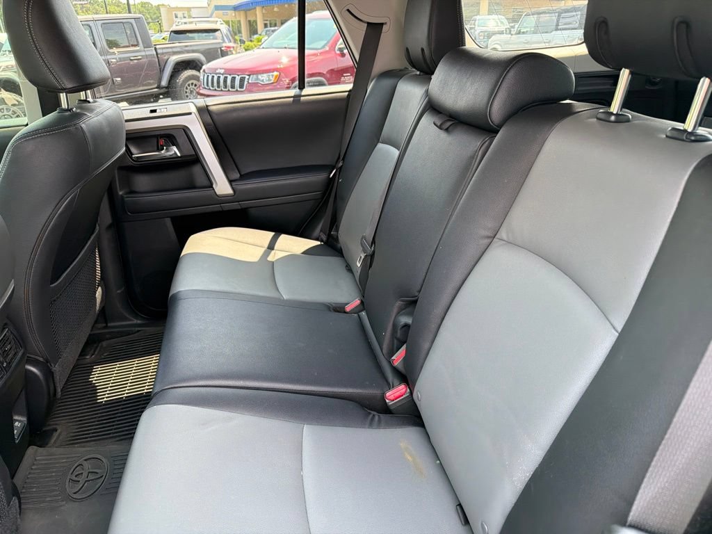 Used 2021 Toyota 4Runner SR5 Premium w/ Moonroof Package RWD image 8