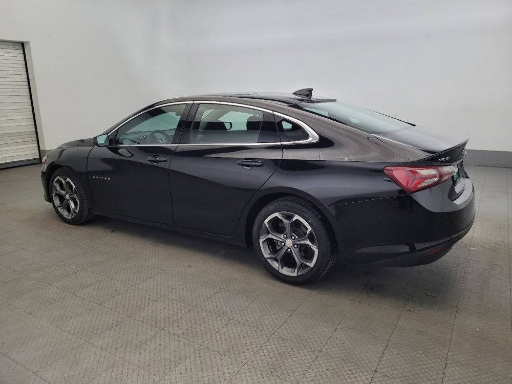 Used 2021 Chevrolet Malibu LT image 3