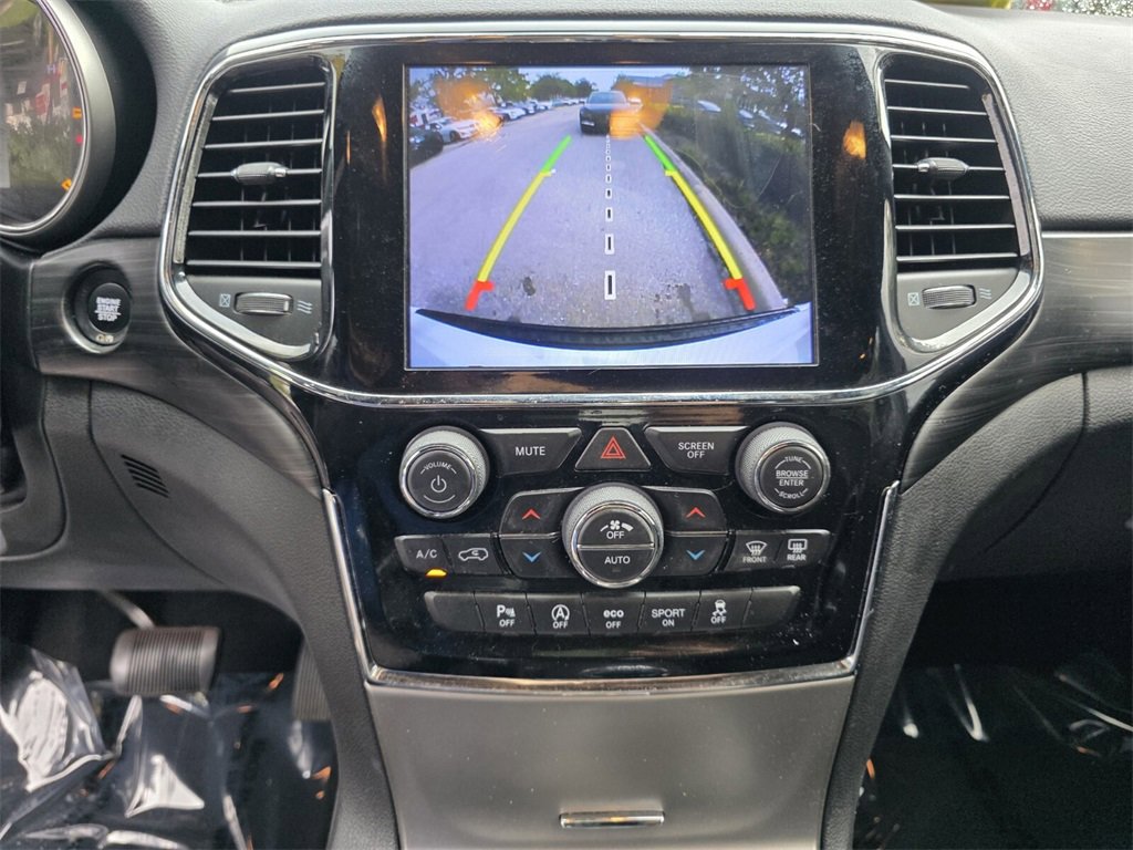 Used 2019 Jeep Grand Cherokee Altitude image 24