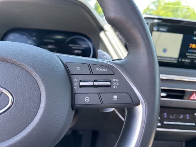 Used 2021 Hyundai Sonata Limited FWD image 11