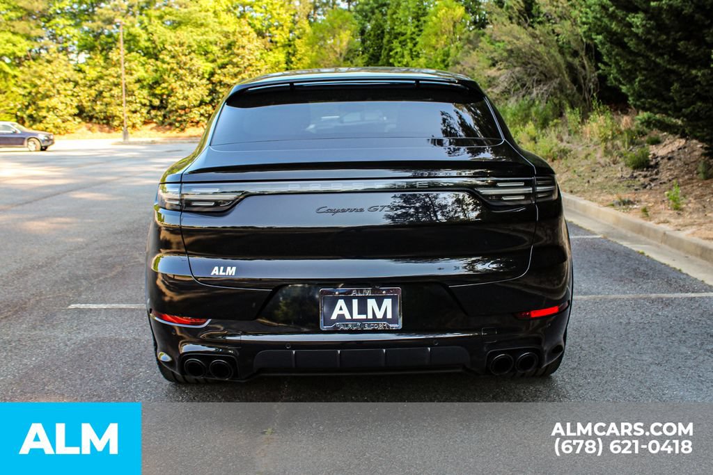 Used 2022 Porsche Cayenne GTS AWD/4WD image 10