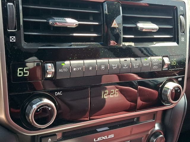 Certified 2023 Lexus GX 460 Premium w/ Premium Package AWD/4WD image 17