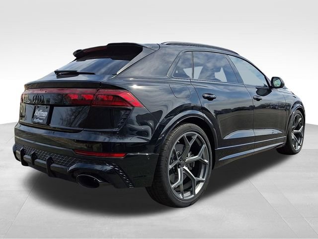 New 2026 Audi RS Q8 performance image 4