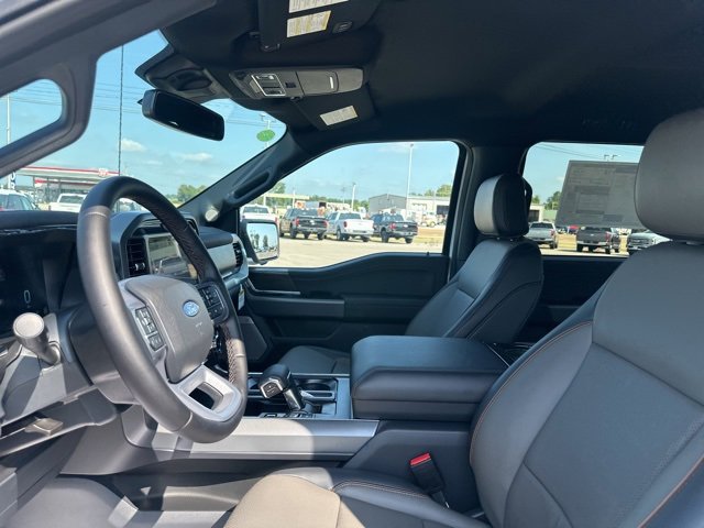 New 2025 Ford F150 Lariat image 32