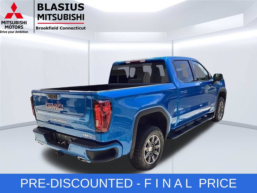 Used 2024 GMC Sierra 1500 AT4 w/ AT4 Preferred Package AWD/4WD image 8