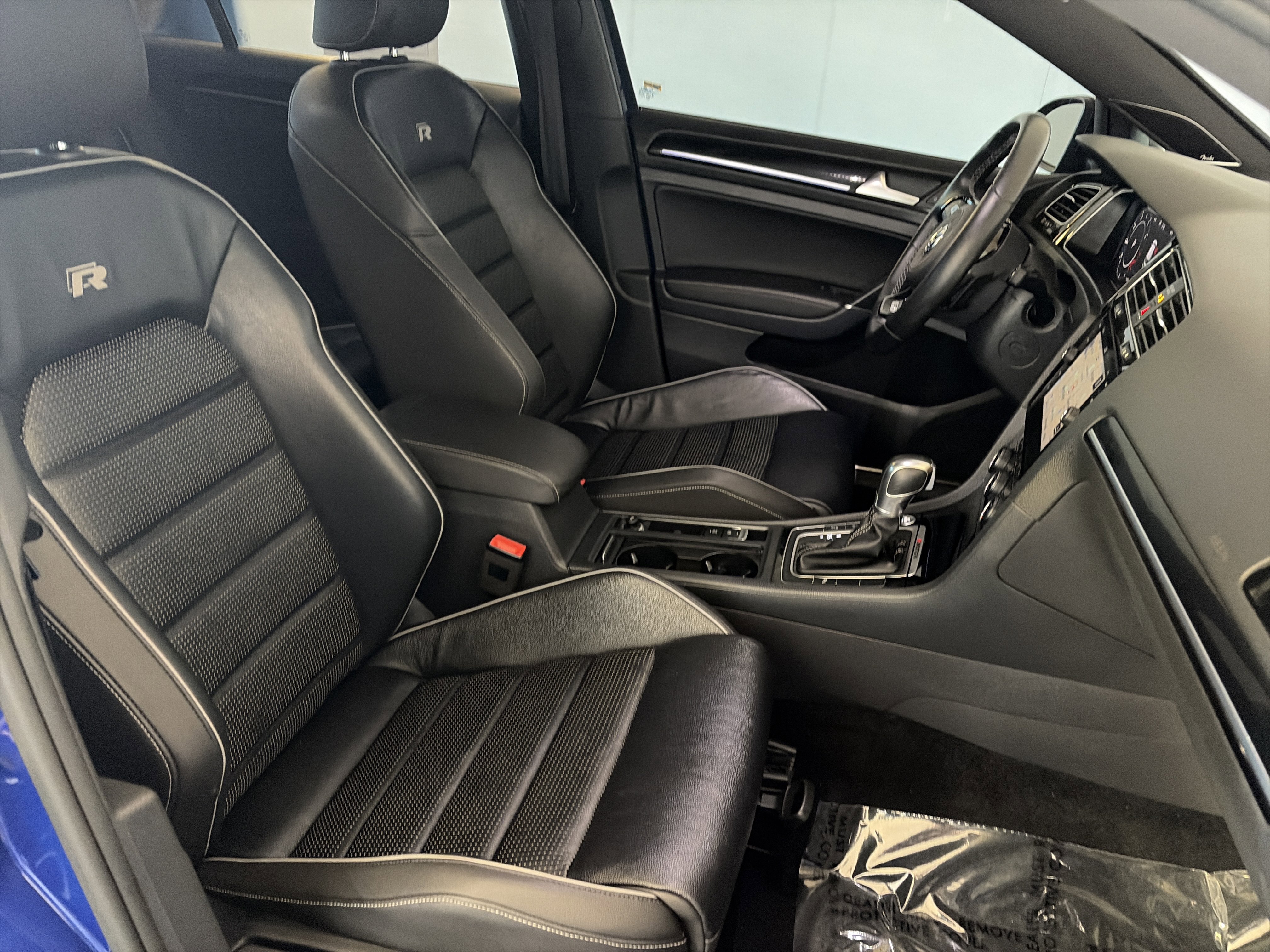 Used 2018 Volkswagen Golf R DCC & Navigation 4Motion image 58