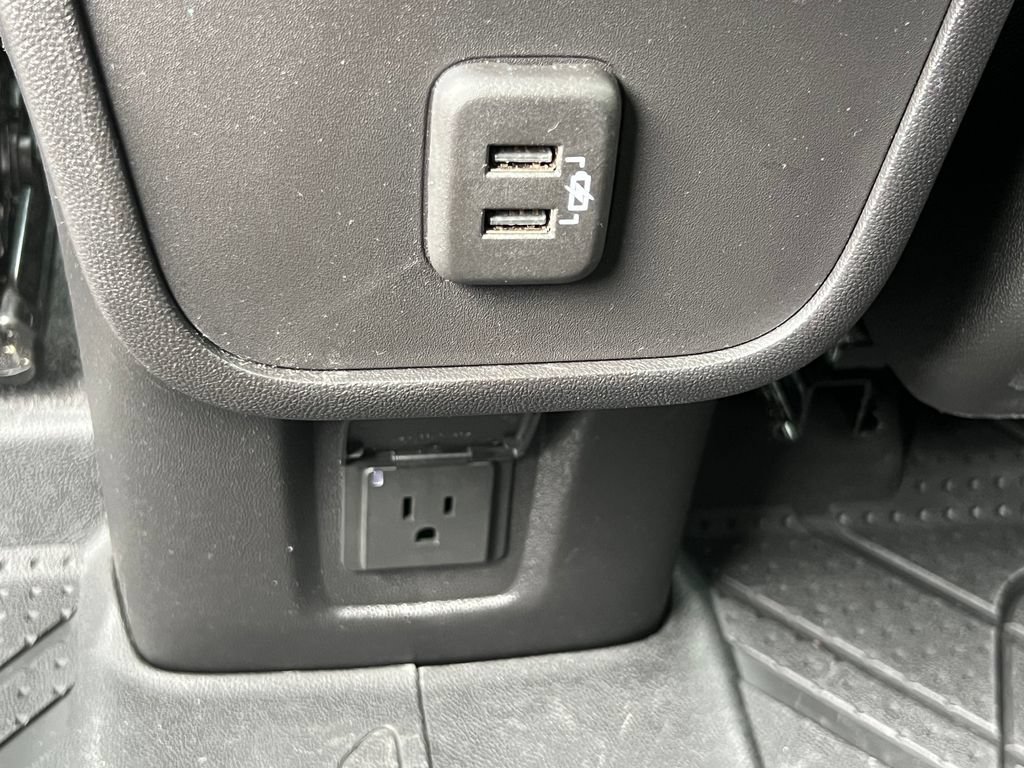Used 2024 Chevrolet Equinox LT AWD/4WD image 15