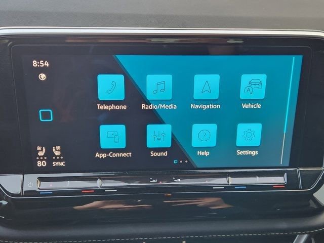 Used 2024 Volkswagen Atlas Cross Sport SE image 5