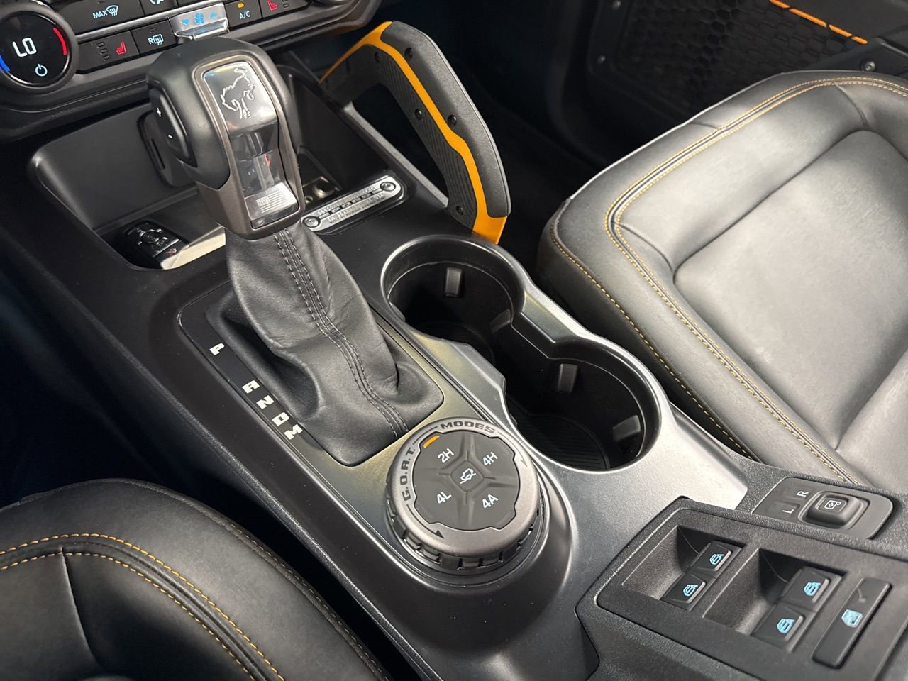 Used 2024 Ford Bronco Badlands w/ Sasquatch Package image 28