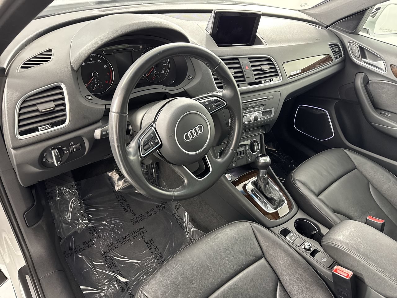 Used 2018 Audi Q3 2.0T Premium Plus AWD/4WD image 10