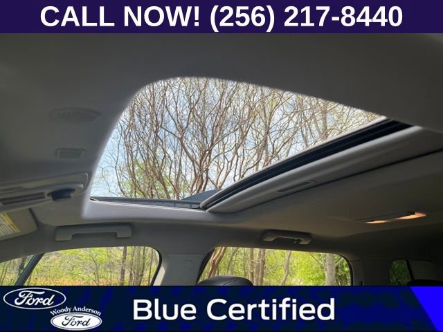 Used 2017 GMC Terrain SLT w/ Open Road Package image 19