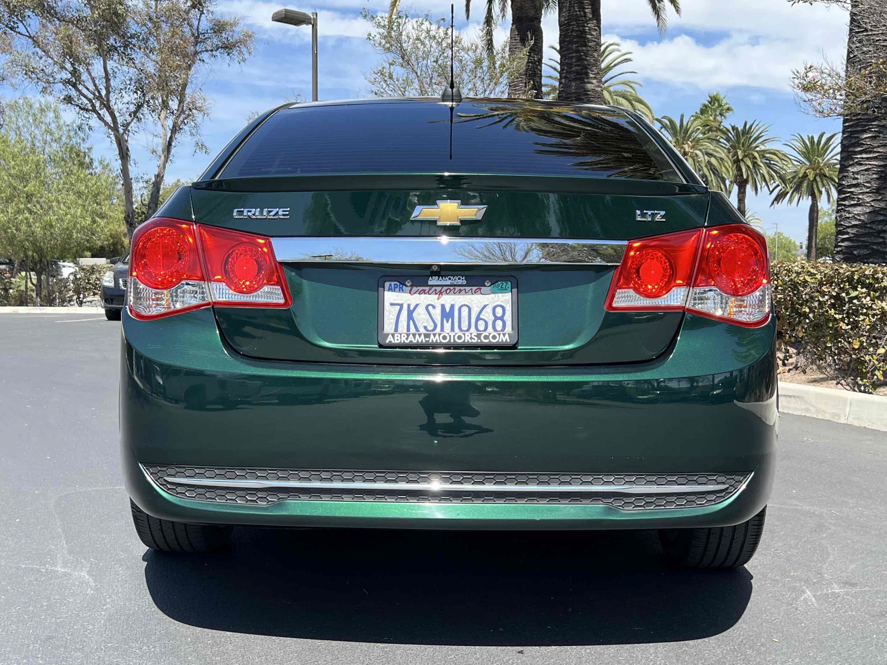 Used 2015 Chevrolet Cruze LTZ w/ Sun, Sound and Sport Package FWD image 34