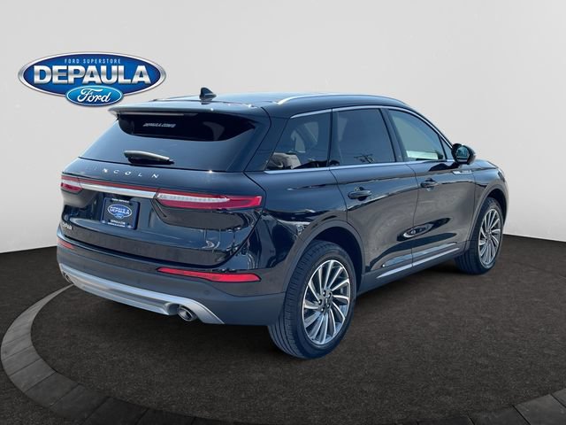 Used 2024 Lincoln Corsair Reserve w/ Equipment Group 201A AWD/4WD image 7