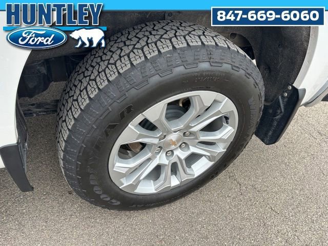 Used 2025 Chevrolet Silverado 1500 LTZ image 9