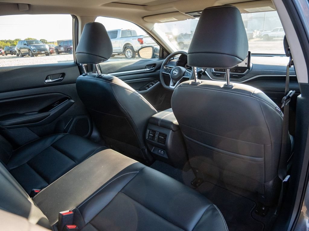Used 2023 Nissan Altima 2.5 SL FWD image 22