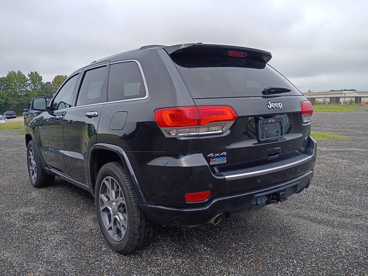 Used 2019 Jeep Grand Cherokee Overland AWD/4WD image 7