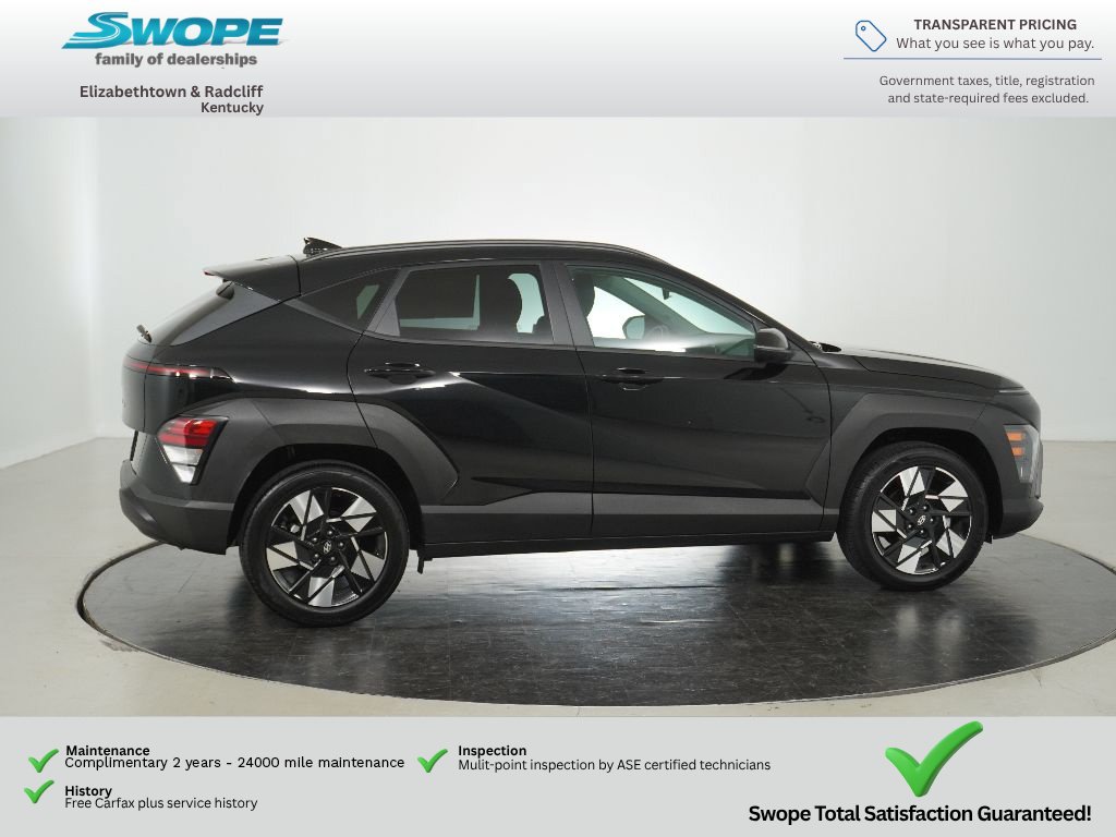 Certified 2025 Hyundai Kona SEL FWD image 2