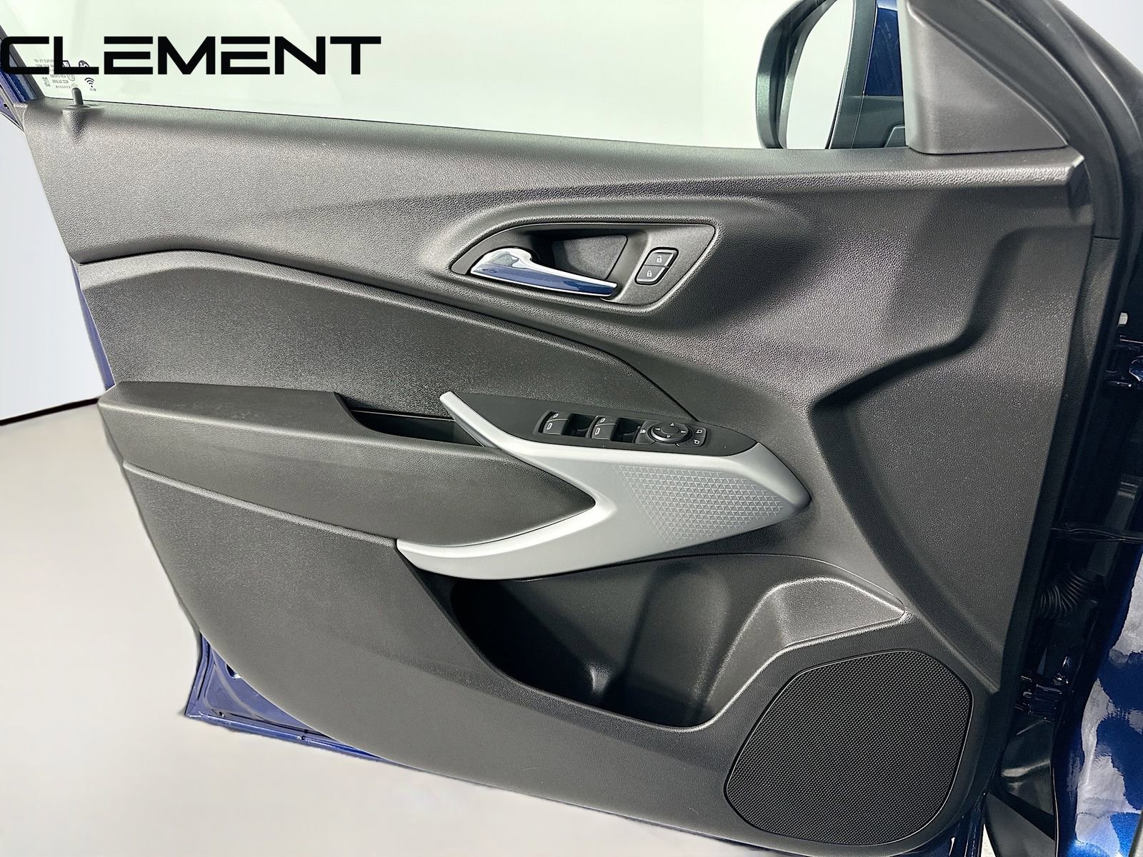 Used 2024 Chevrolet Trax LS w/ LS Convenience Package image 26