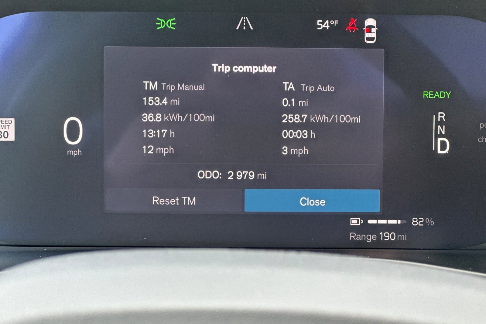 Used 2025 Volvo EX40 Ultra w/ Protection Package Premier image 28