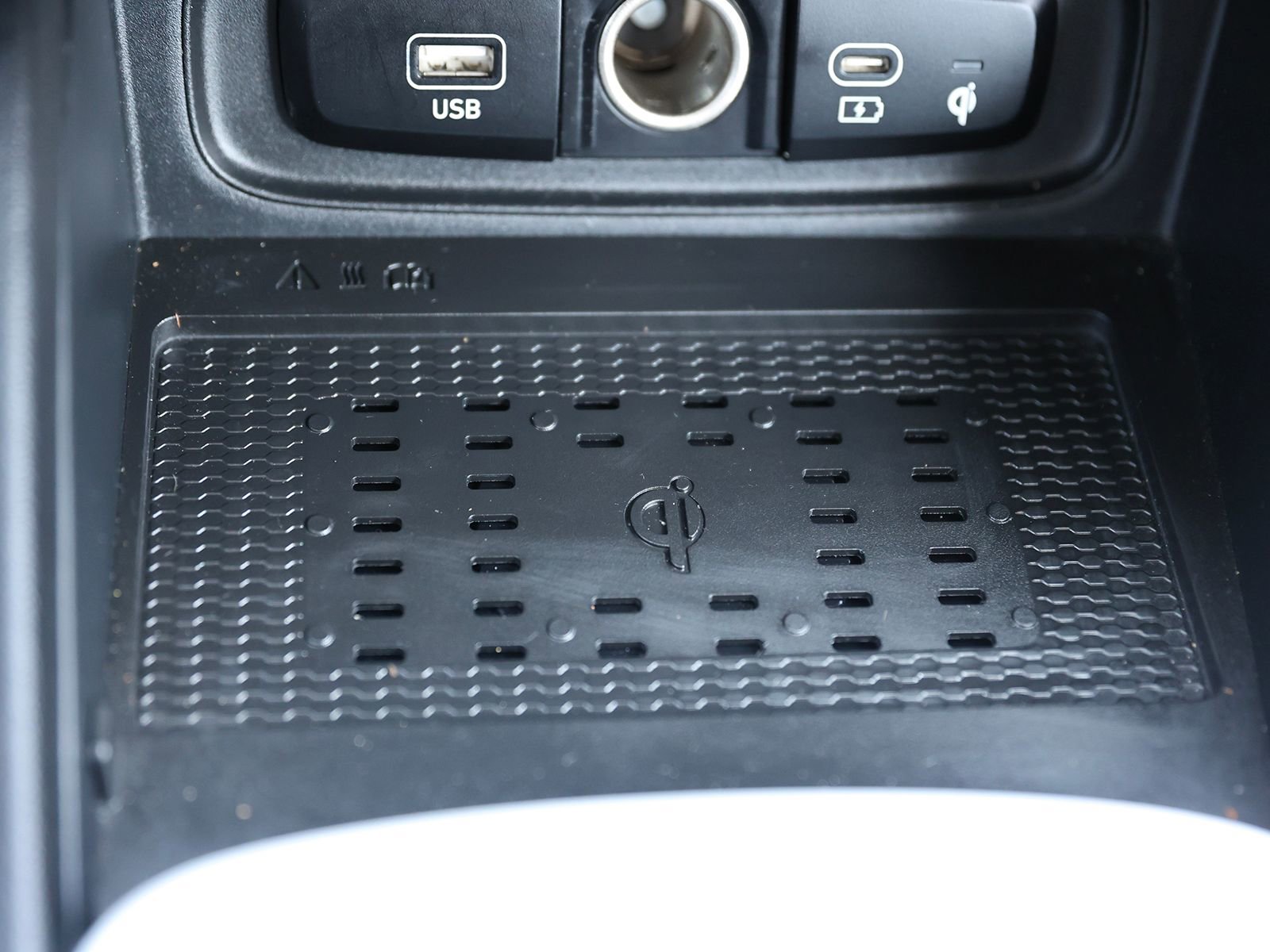 Certified 2023 Hyundai Venue Limited image 25