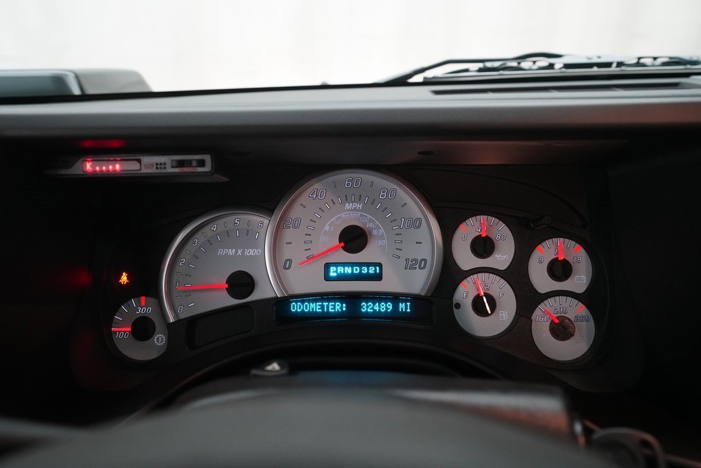 Used 2003 HUMMER H2 w/ Preferred Equipment Group image 25