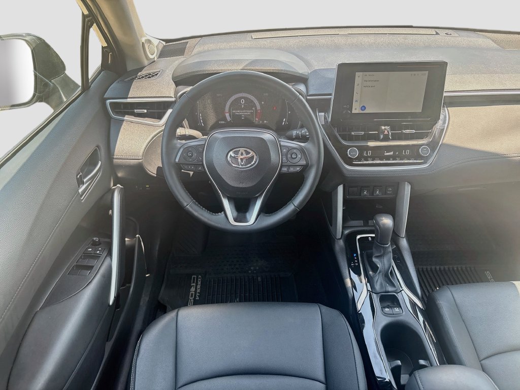Used 2025 Toyota Corolla Cross XLE w/ Convenience Package AWD/4WD image 22