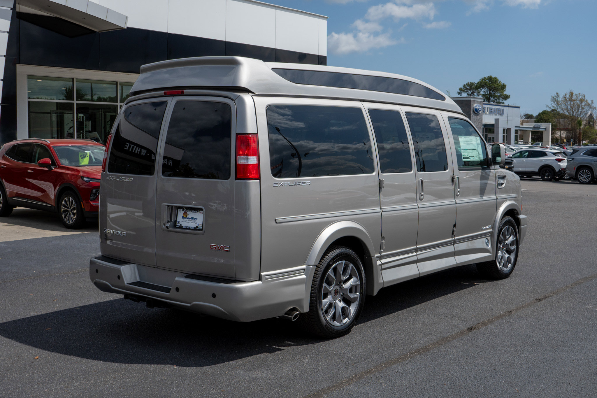 New 2026 GMC Savana 2500 w/ Driver Convenience Package image 3