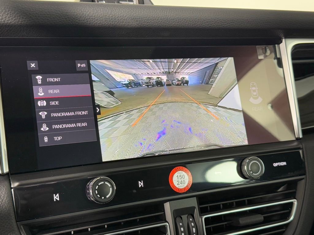 New 2026 Porsche Macan image 30