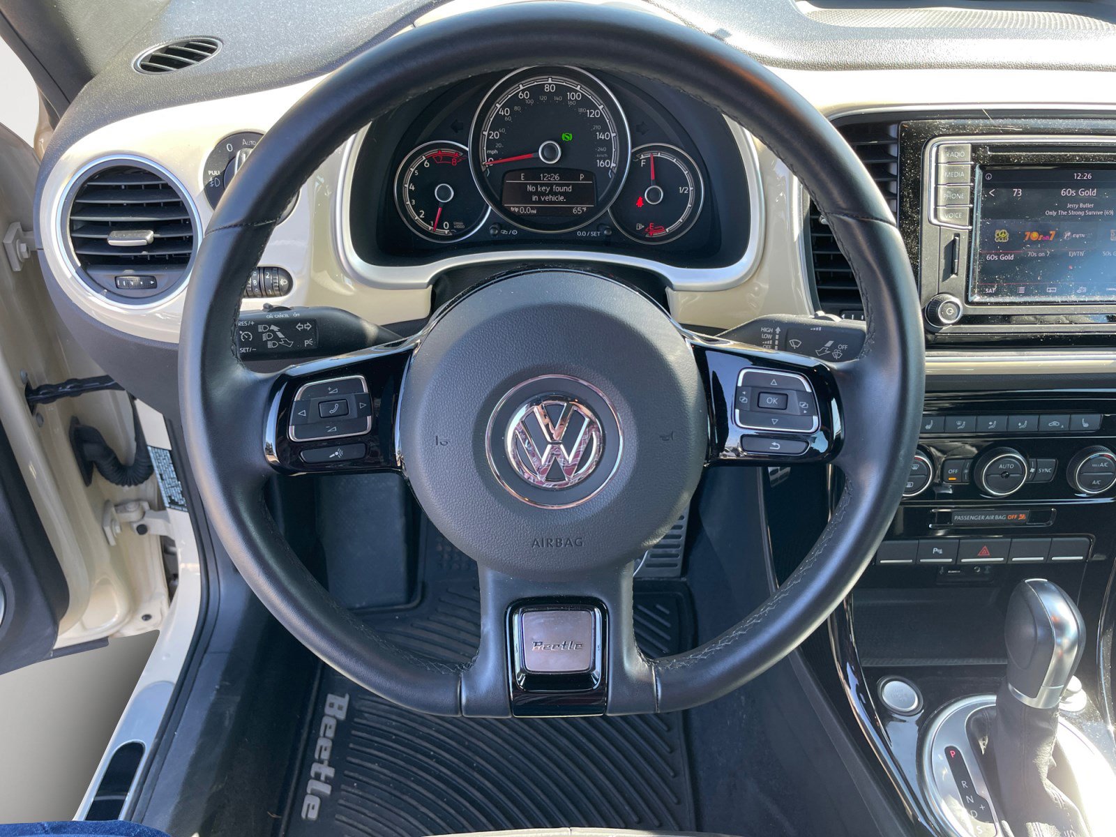 Used 2019 Volkswagen Beetle 2.0T Final Edition SEL FWD image 10