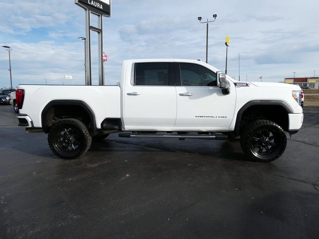 Used 2023 GMC Sierra 3500 Denali w/ Denali Ultimate Package image 4