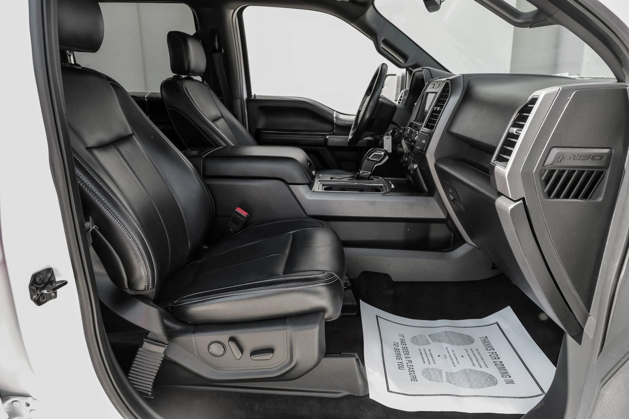 Used 2022 Ford F150 XLT w/ XTR Package image 39