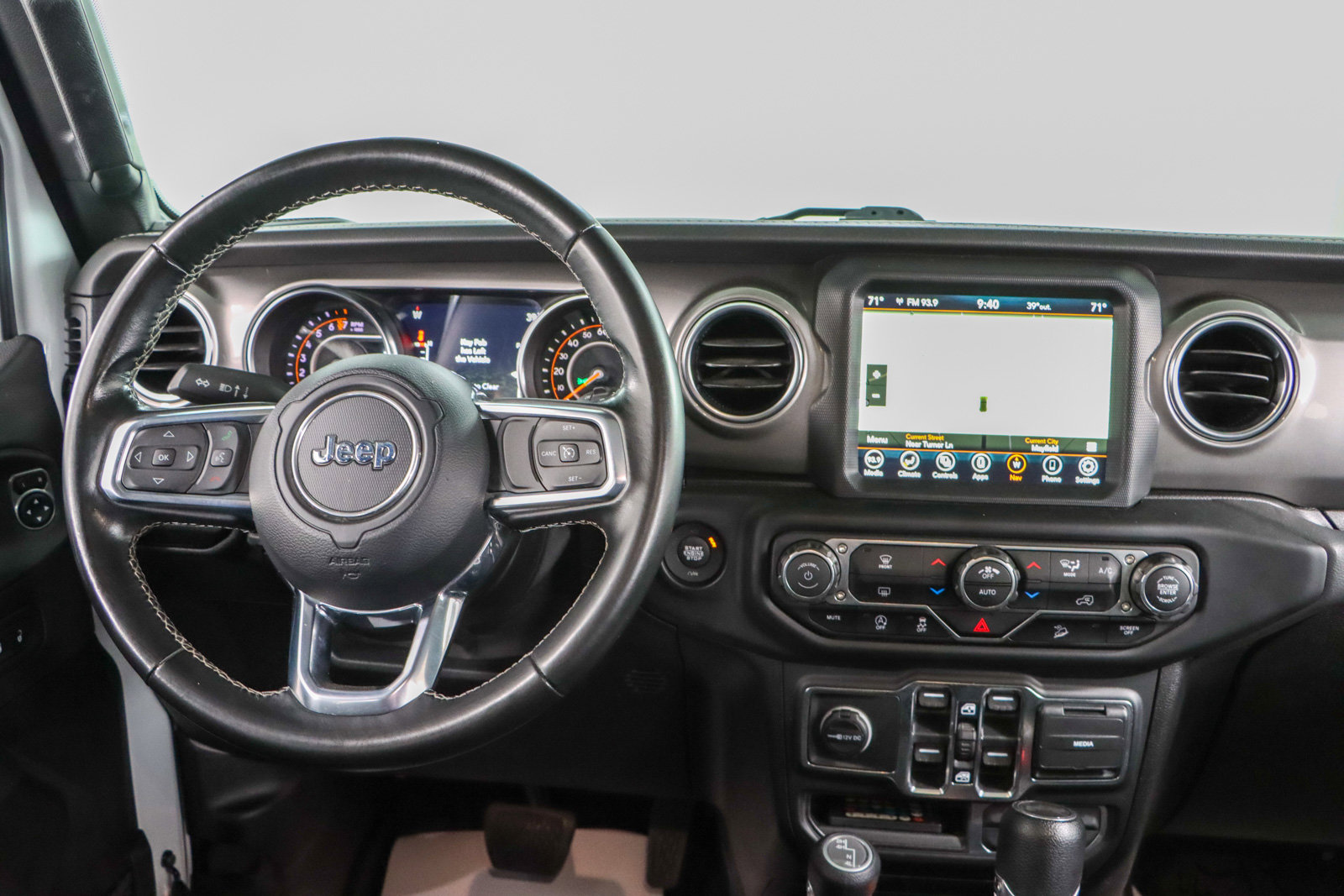 Used 2021 Jeep Wrangler Unlimited Sahara image 17