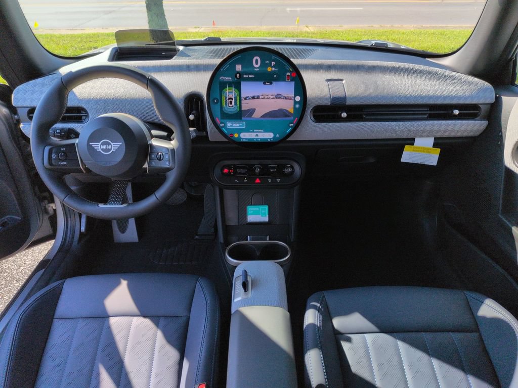 New 2026 MINI Cooper 2-Door Hardtop FWD image 19