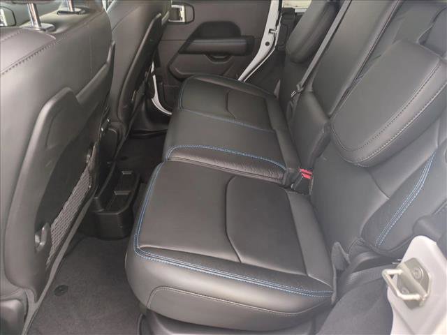 Used 2024 Jeep Wrangler High Altitude image 19