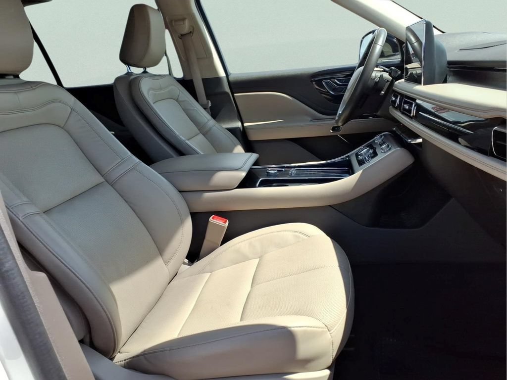 Used 2023 Lincoln Aviator Reserve RWD image 15