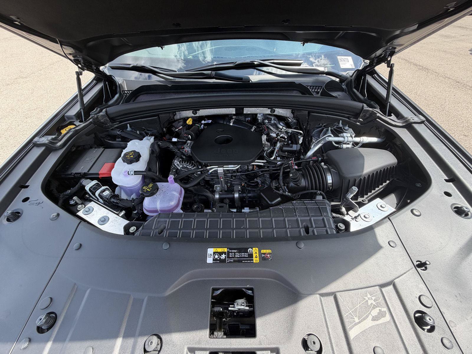 New 2026 Jeep Grand Cherokee Altitude RWD image 24