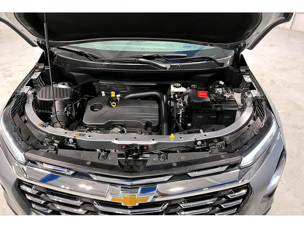 Used 2025 Chevrolet Equinox LT w/ Convenience Package II AWD/4WD image 12