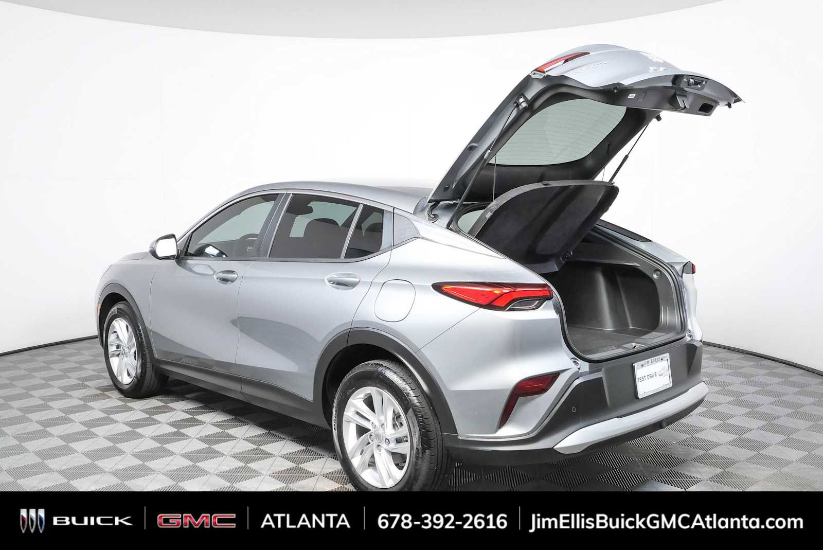 Used 2026 Buick Envista Preferred FWD image 28