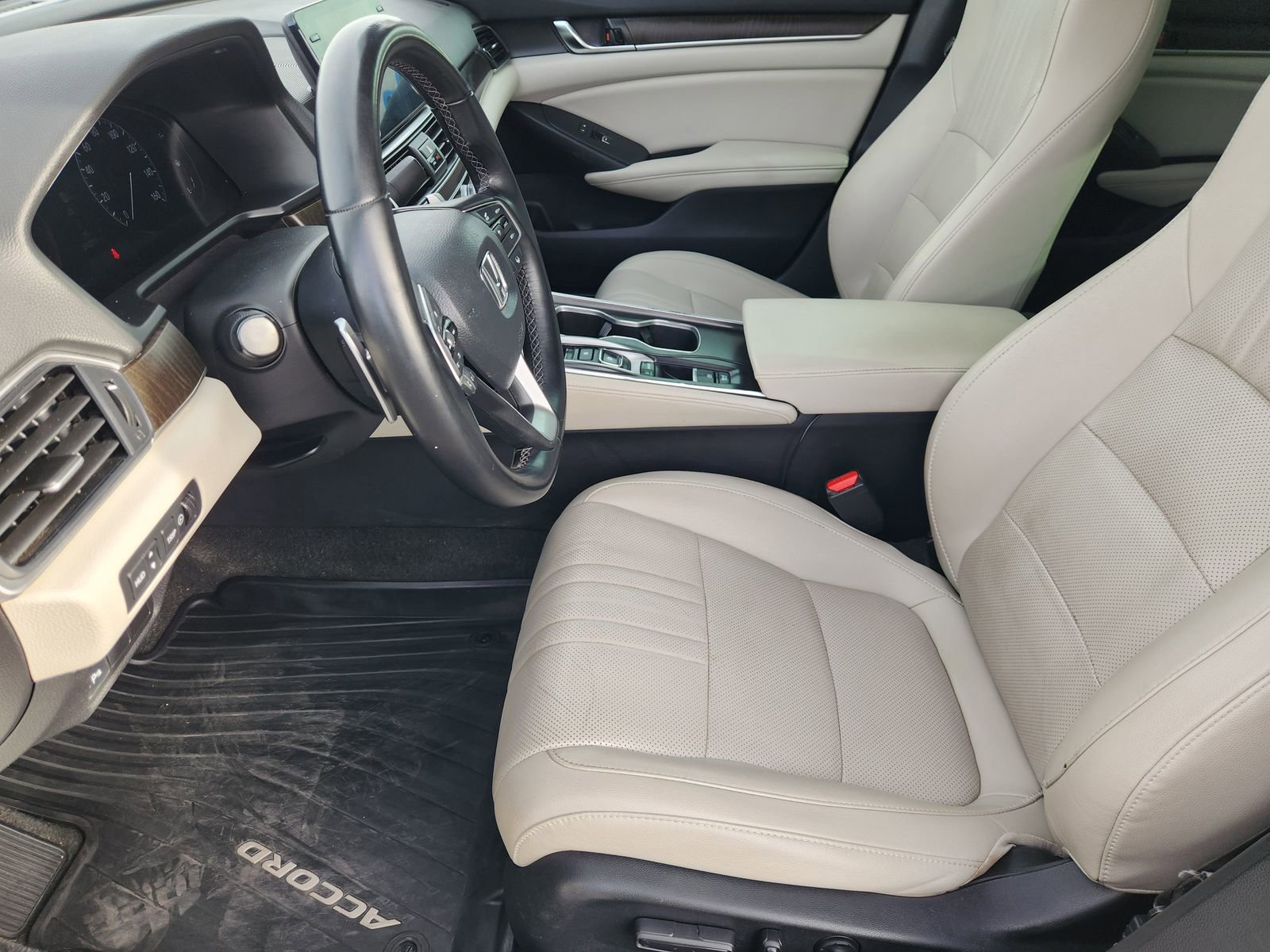 Used 2021 Honda Accord Touring image 14