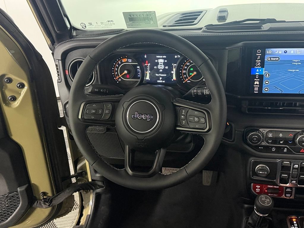 Certified 2025 Jeep Wrangler Unlimited Rubicon AWD/4WD image 13