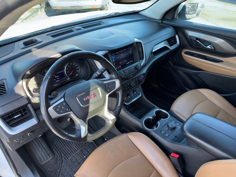 Used 2021 GMC Terrain SLT image 17