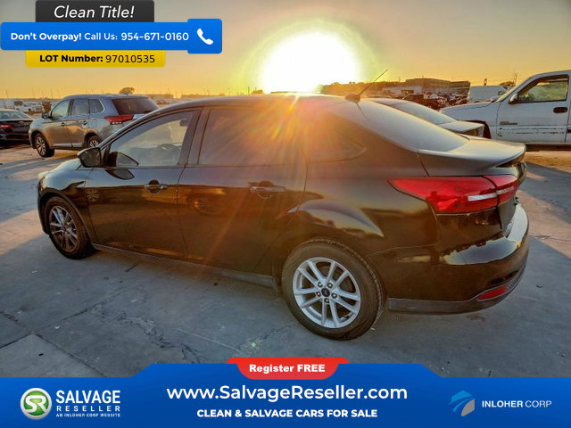 Used 2017 Ford Focus SE image 3