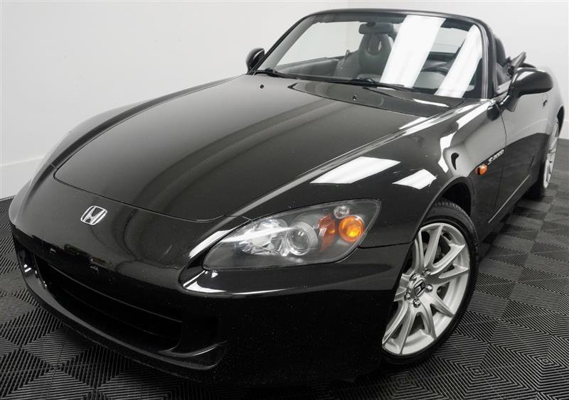 Used 2004 Honda S2000 image 41