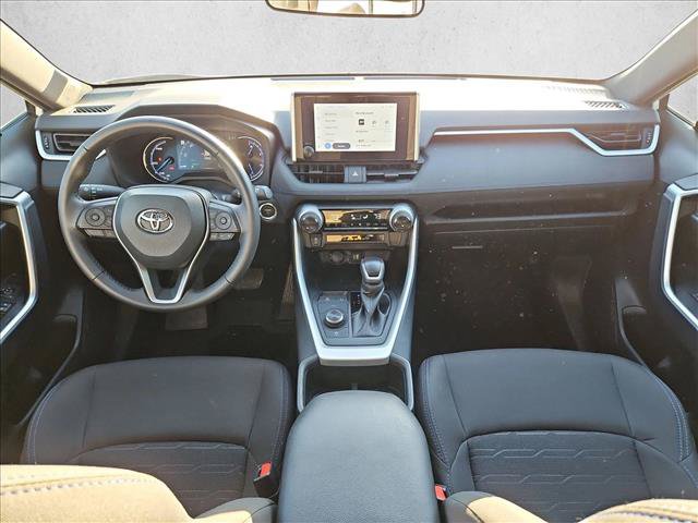 Used 2024 Toyota RAV4 SE AWD/4WD image 19