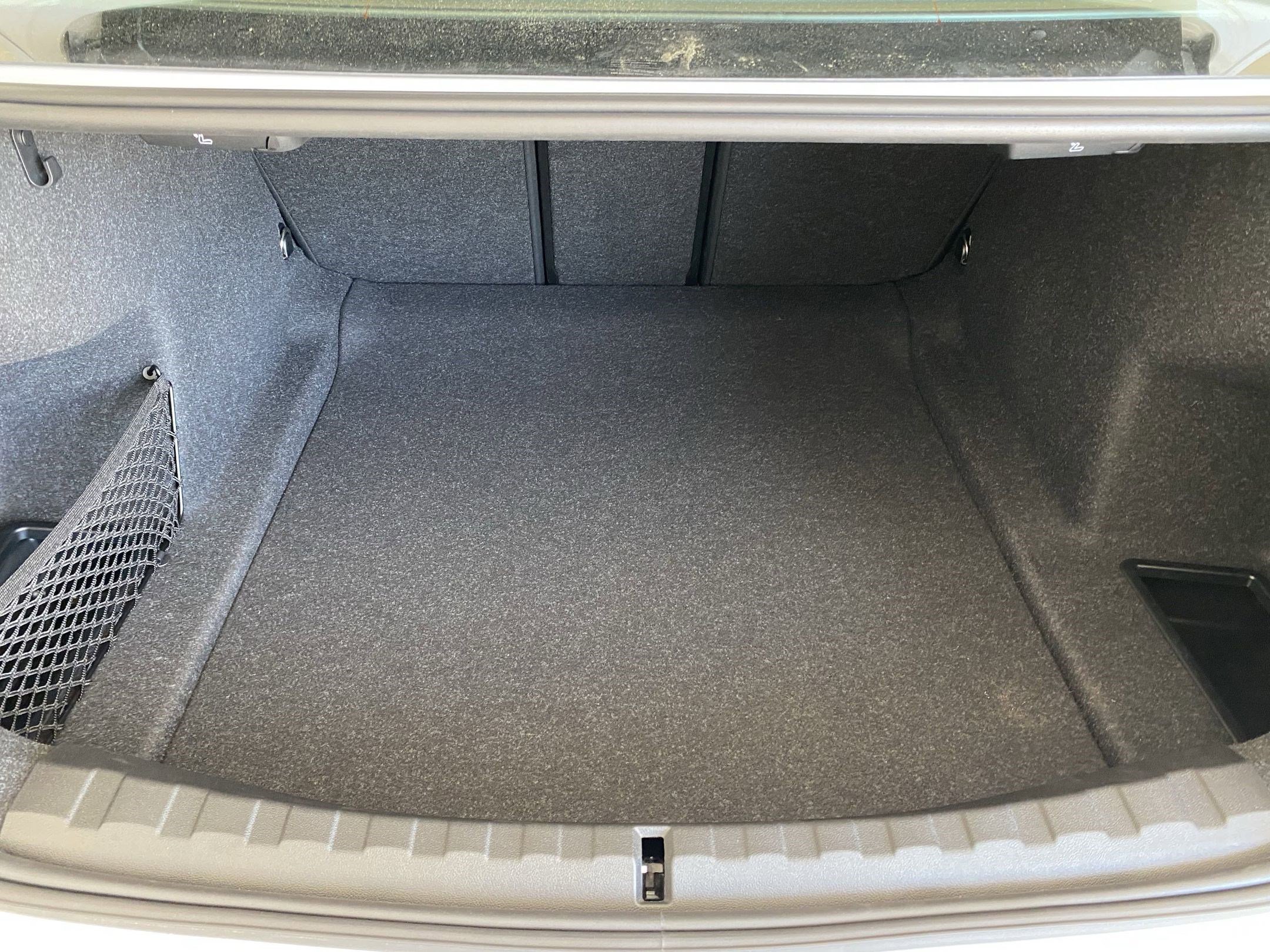 Used 2025 BMW 330i xDrive Sedan w/ Convenience Package image 30