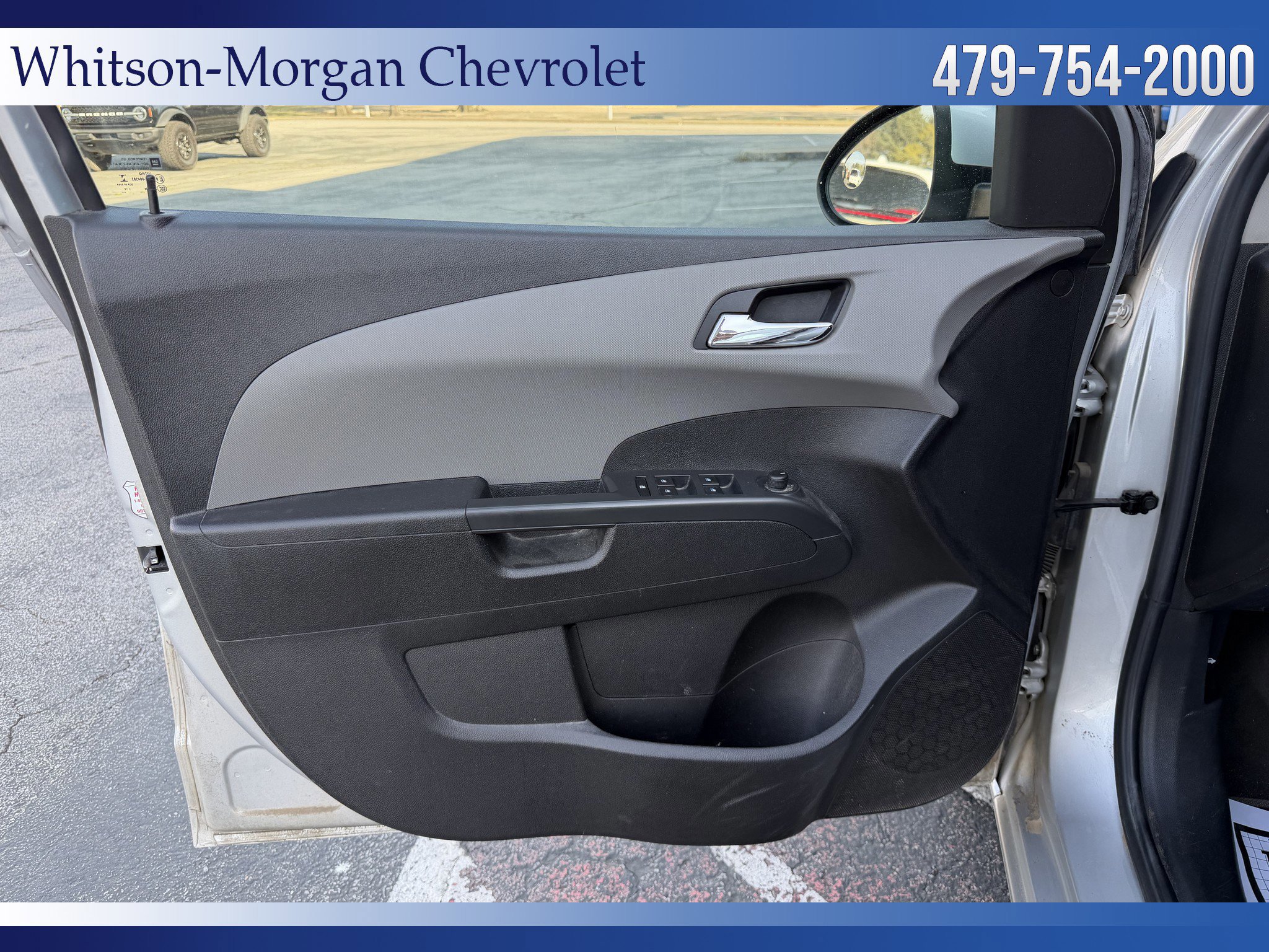 Used 2013 Chevrolet Sonic LT FWD image 11