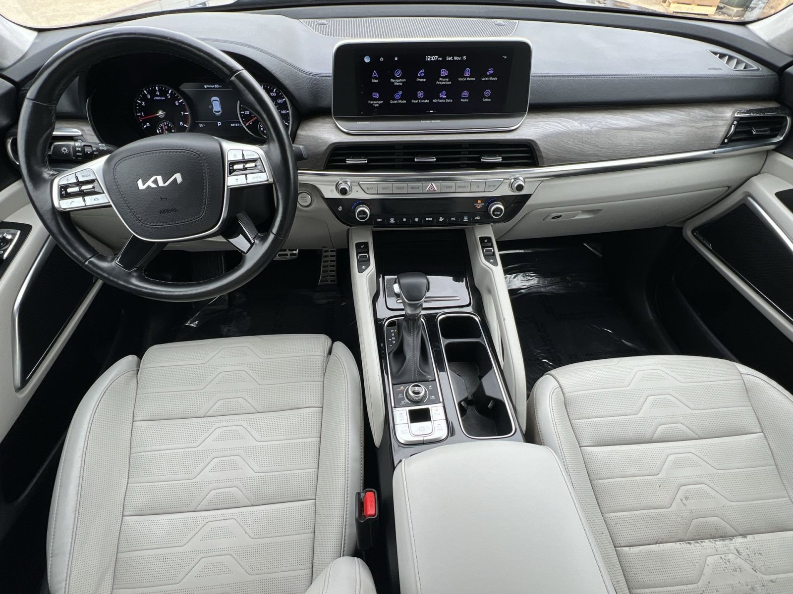 Used 2022 Kia Telluride SX w/ SX Prestige Package image 23