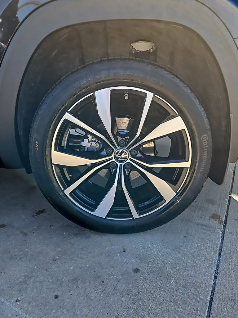 New 2026 Volkswagen Atlas SEL Premium R-Line image 9