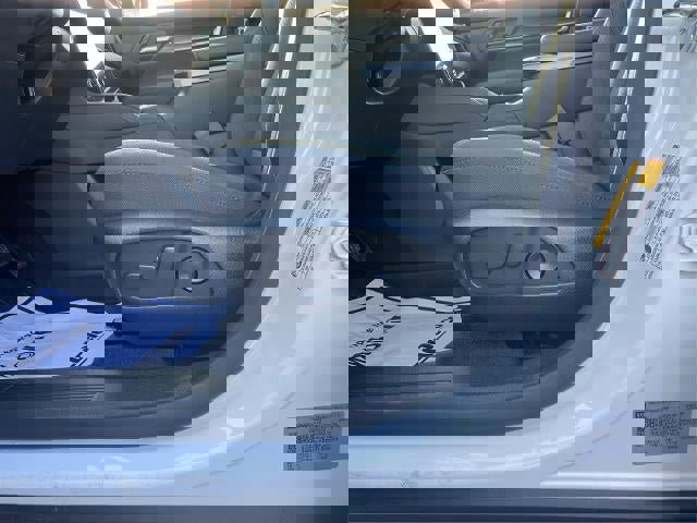 New 2026 GMC Terrain AT4 w/ Convenience Package III image 17